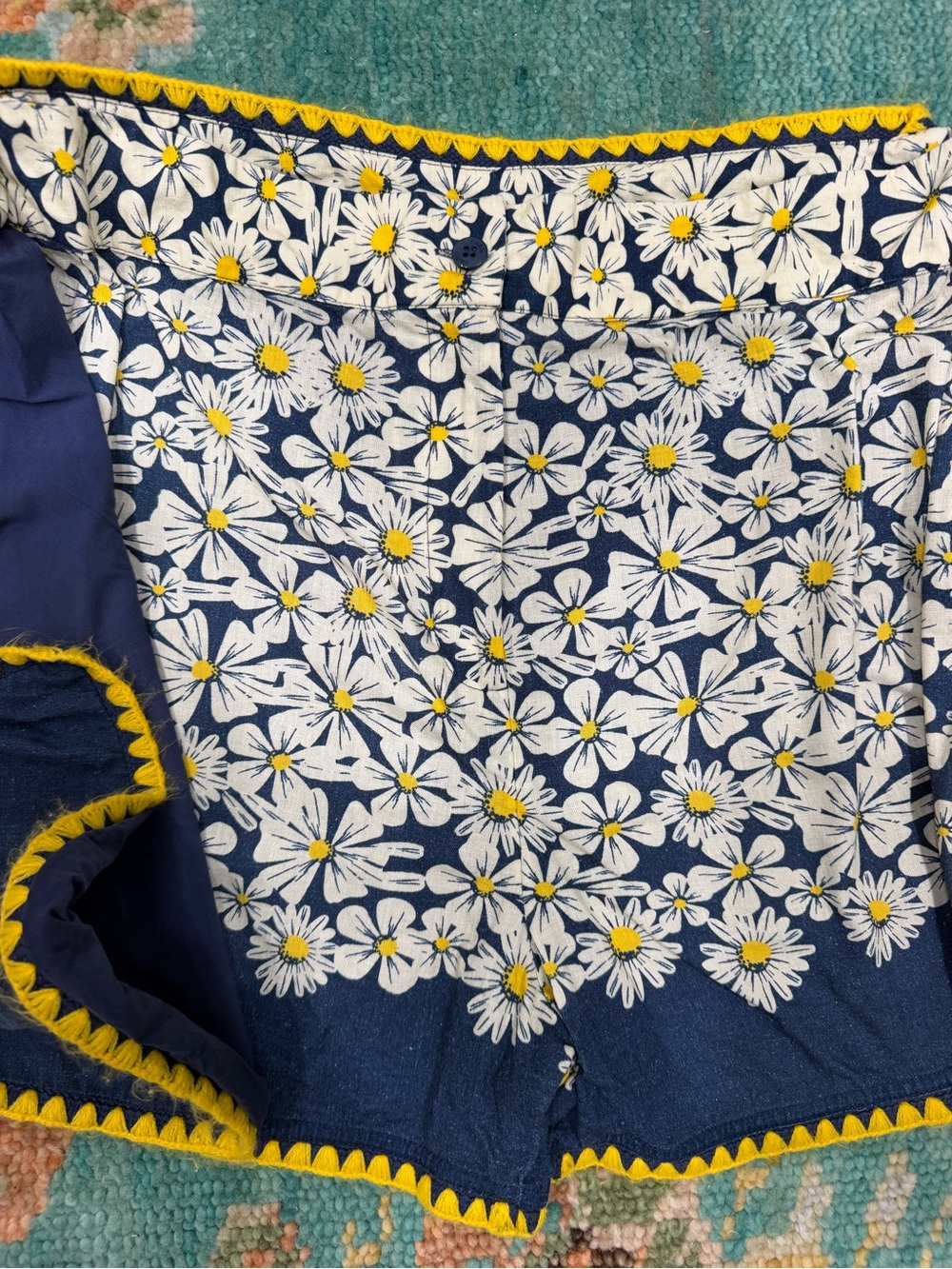 Farm Rio Daisy SKORT Large - Picture 4 of 7